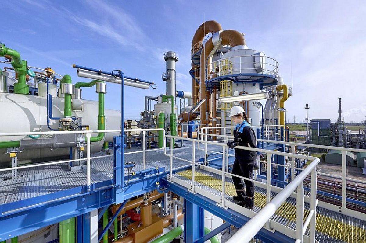 Covestro: Pilotanlage zur Anwendung im industriellen Maßstab eingeweiht - WAiSCH