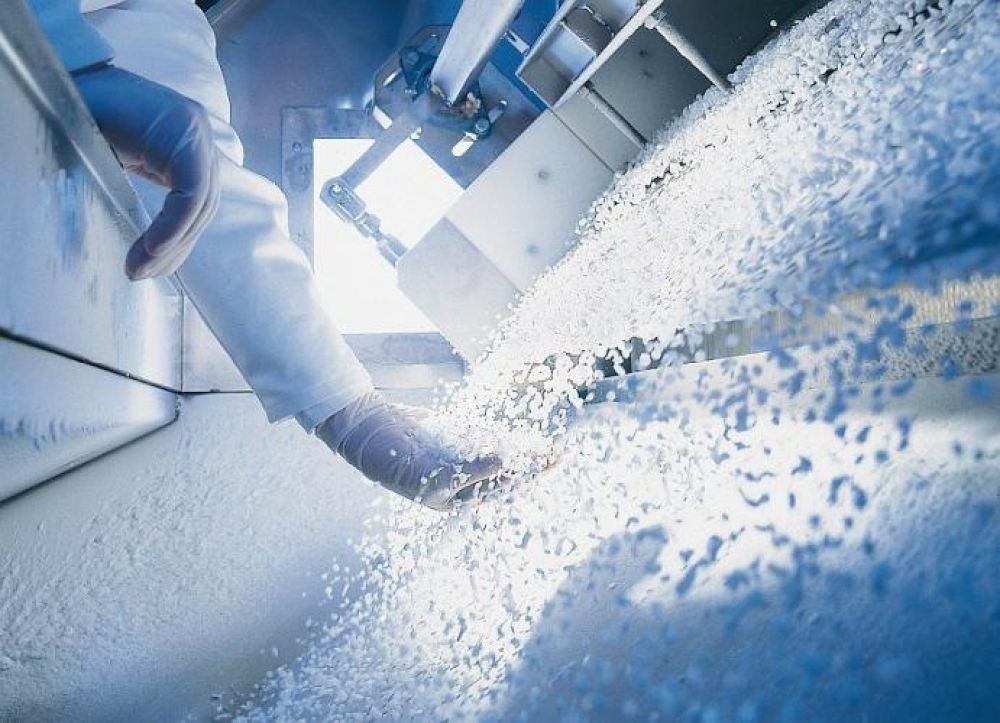 BASF: Schließt Erwerb des Polyamidgeschäfts von Solvay ab - WAiSCH