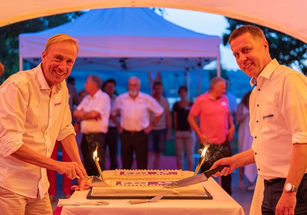 alpha innotec - 20 Jahre Technik, Design und Innovation - WAiSCH