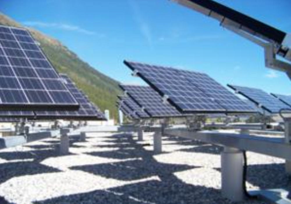 Schmiermittelfreie Polymer-Gleitlager für Photovoltaik-Nachführsysteme - WAiSCH